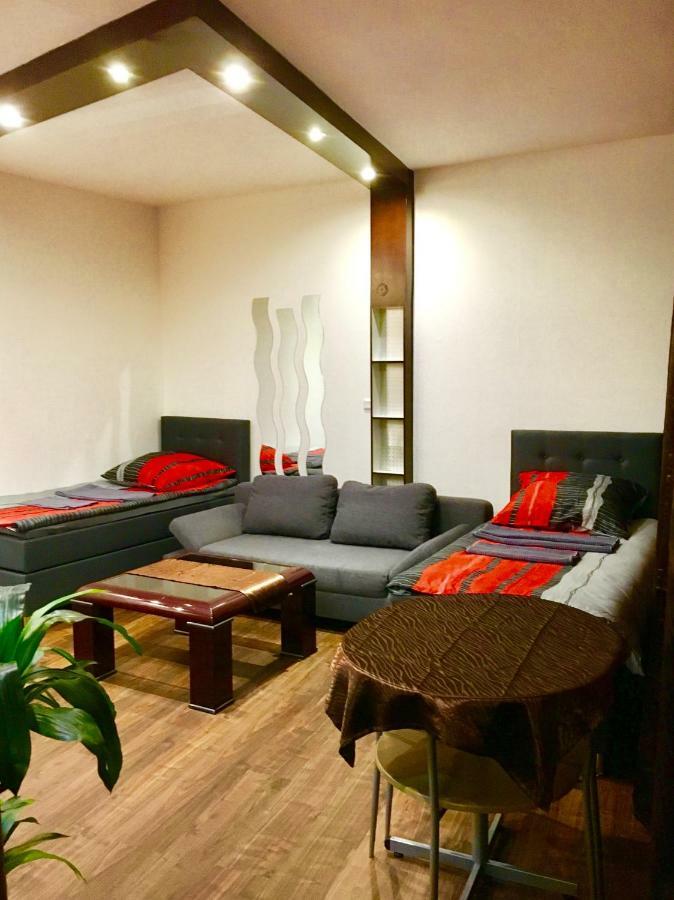 Studio Appartement Zentrum City Hauptbahnhof Nürnberg Eksteriør billede